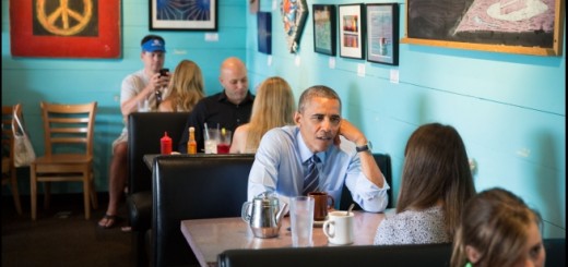 Obama at Magnolia Cafe in Austin, Texas